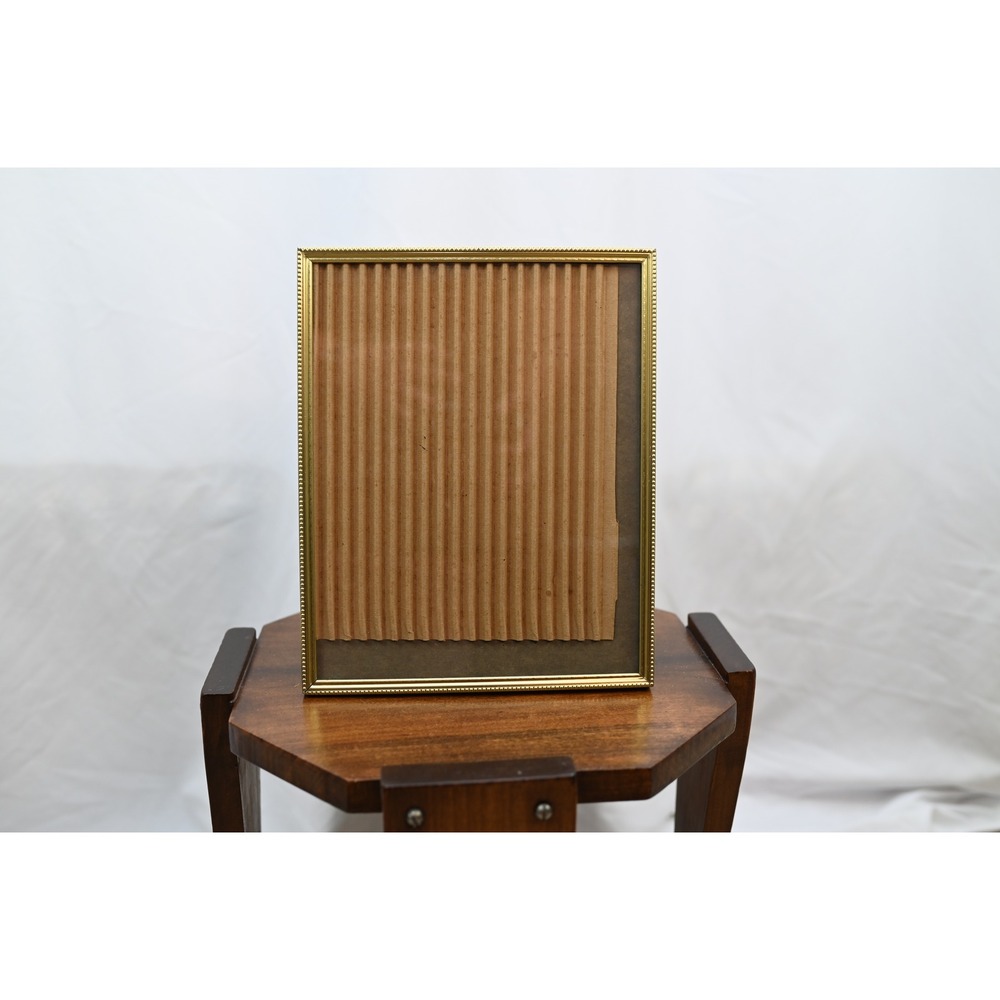 Vintage 8x10 Brass Picture Frame Gold Beaded Edge Tabletop Photo Display